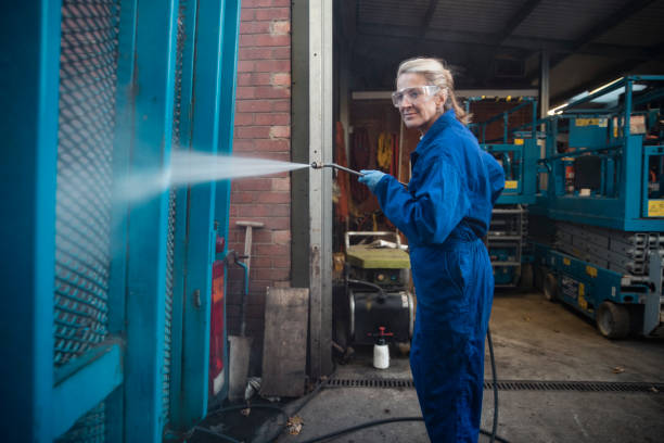 Best Factory Floor Cleaning  in Dover, AR